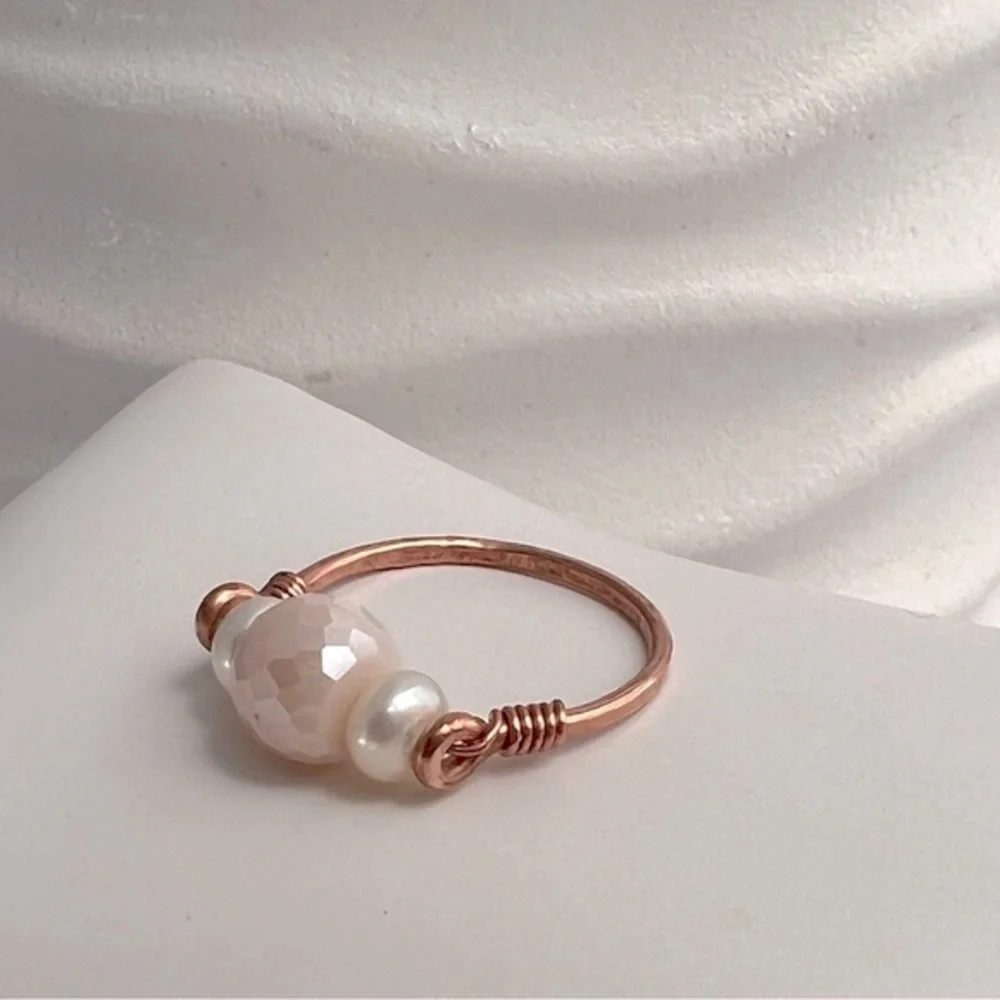 Freshwater Pearls & Pink Glass Beaded Copper Ring